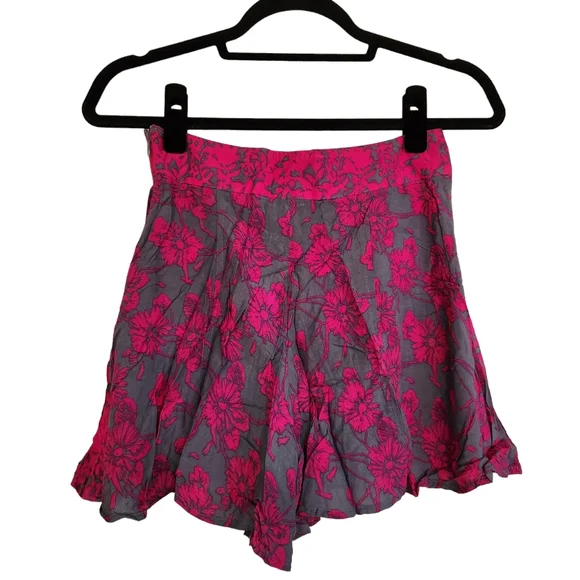 Free People Flowy High-Wasited Skirt Shorts with Pockets - Floral Purple Grey - Picture 3 of 6